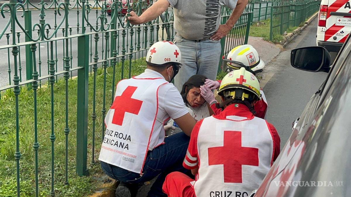 Atropella a joven frente a Rectoría, en Saltillo
