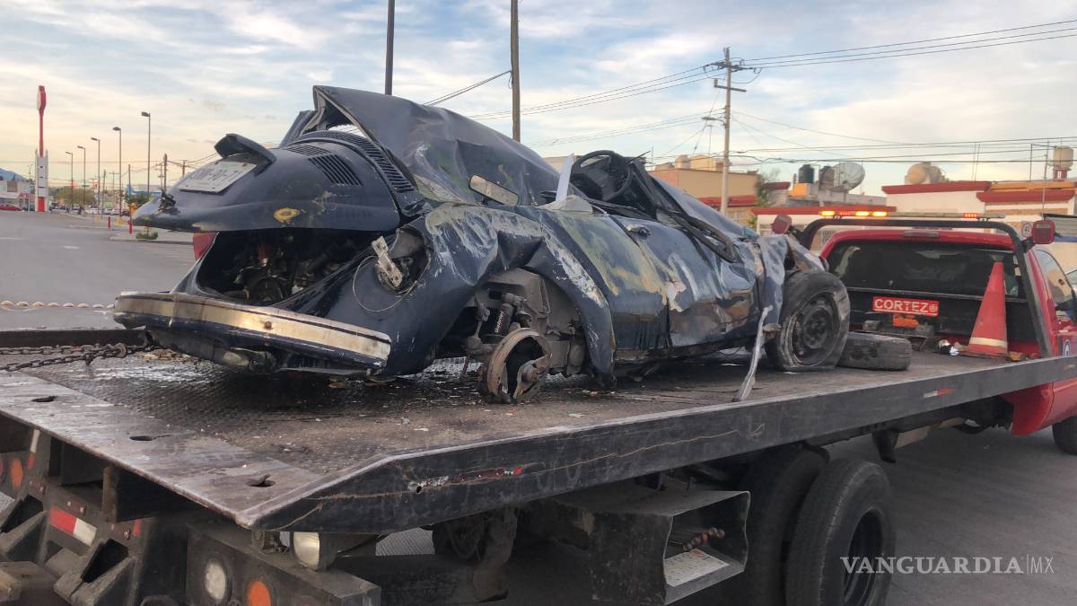 $!Un tráiler sin frenos destroza casa y vehículo
