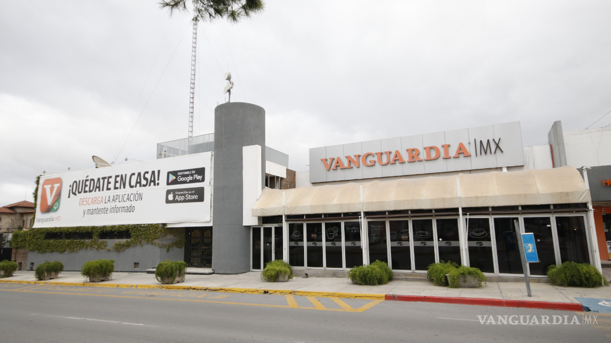 $!Hasta ahora, la última etapa de la carrera profesional de Felipe ocurrió en Vanguardia siendo el editor encargado del cierre de la edición impresa y uno de los editores más experimentados. Con el cambio digital, se adaptó a los nuevos retos.