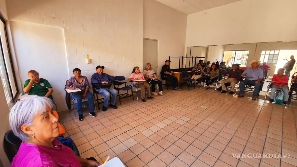 $!La dinámica “Lo que la mente esconde” promovió la reflexión emocional mediante ejercicios interactivos.