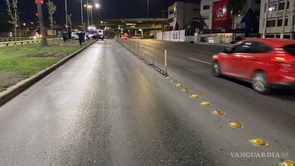 En Saltillo, se avienta maniobra ‘bandida’, choca por alcance y se da a la fuga
