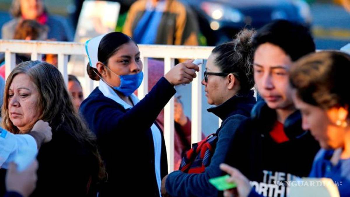 Nuevo semáforo epidemiológico no contempla cierre económico total, sí regreso a oficinas y clases