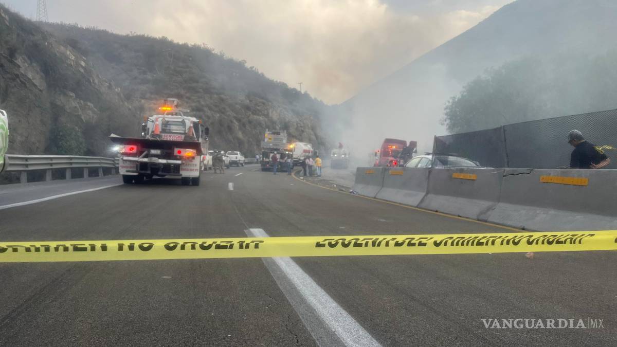 Choque de tráileres en Los Chorros deja una persona grave, en Arteaga