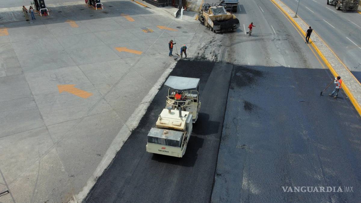 $!La reubicación del camellón permitió agregar un tercer carril al bulevar Valdés Sánchez.