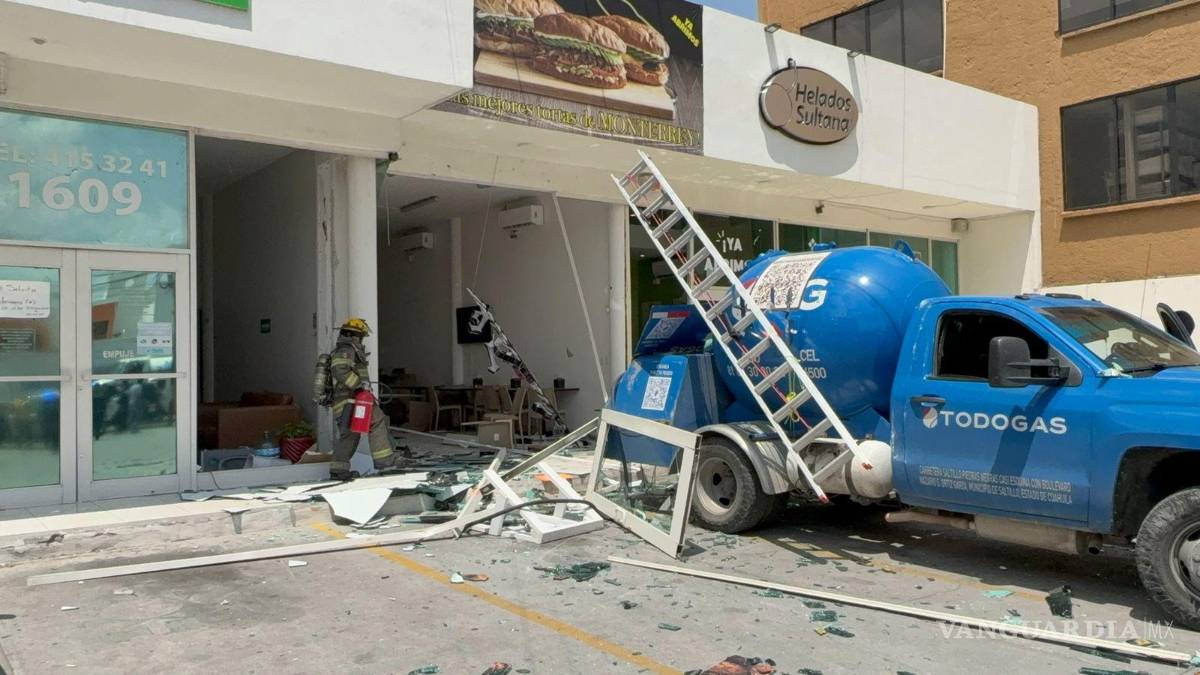 $!Varios negocios cercanos, entre ellos Vitalab y Helados Sultana, registraron daños materiales.