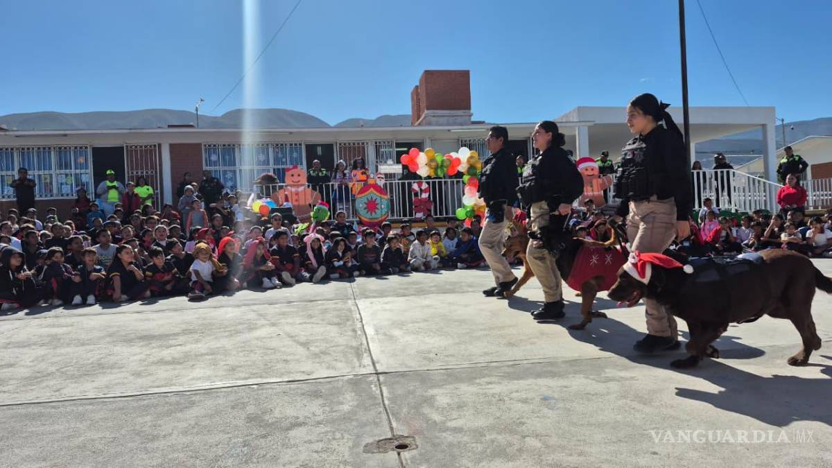 $!Las posadas forman parte de las acciones de proximidad social para fortalecer la confianza entre la policía y la comunidad.