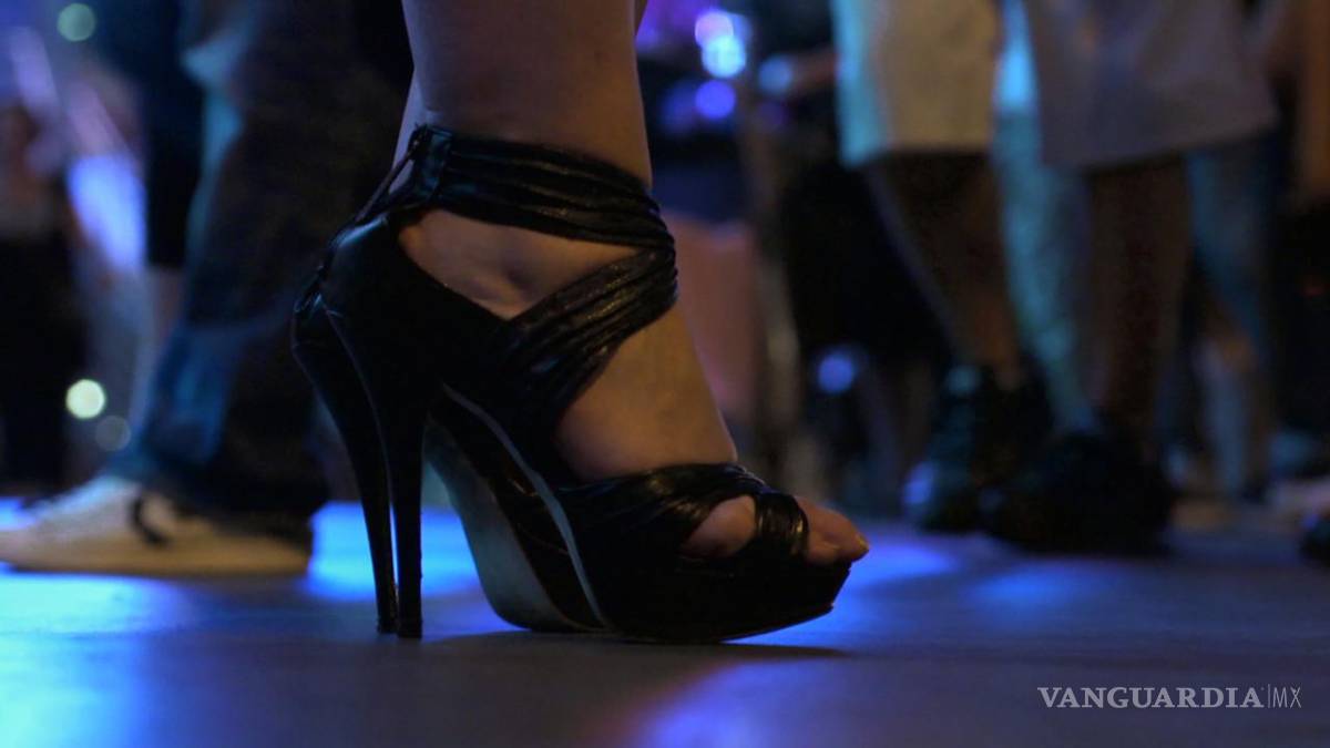 $!En Saltillo, detienen a 'las cariñosas' tras robarle a pensionado