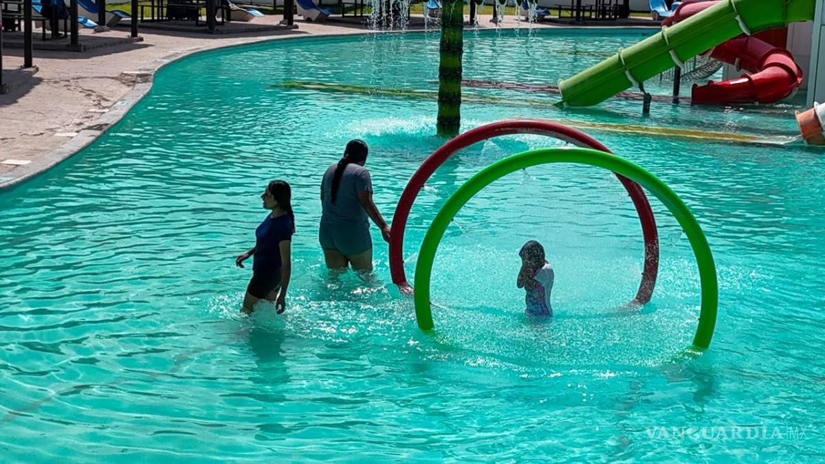 $!Aqua Ramos se mantiene como una alternativa de esparcimiento para niñas, niños y jóvenes del municipio.