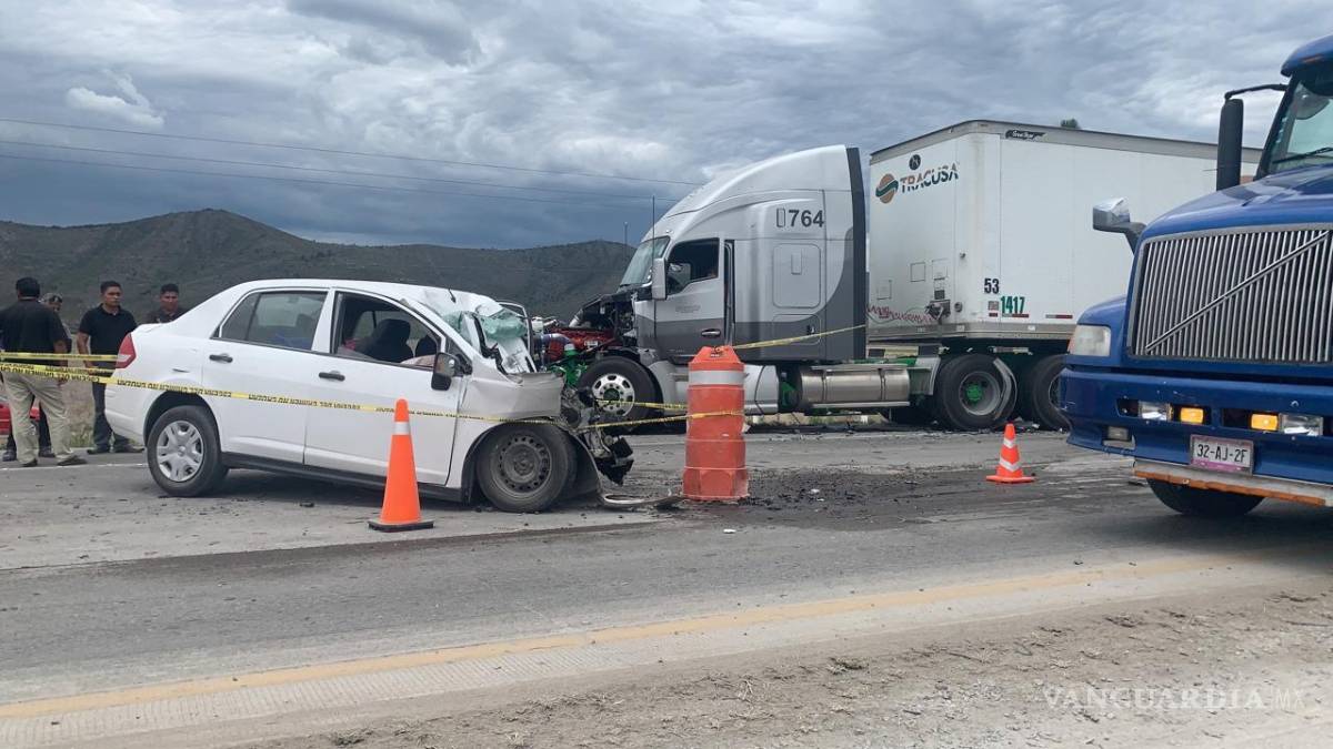 $!Dos personas pierden la vida en trágico accidente en la Carretera 57