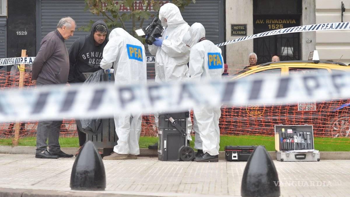 $!Balean a diputado fuera del congreso de Argentina, muere su acompañante