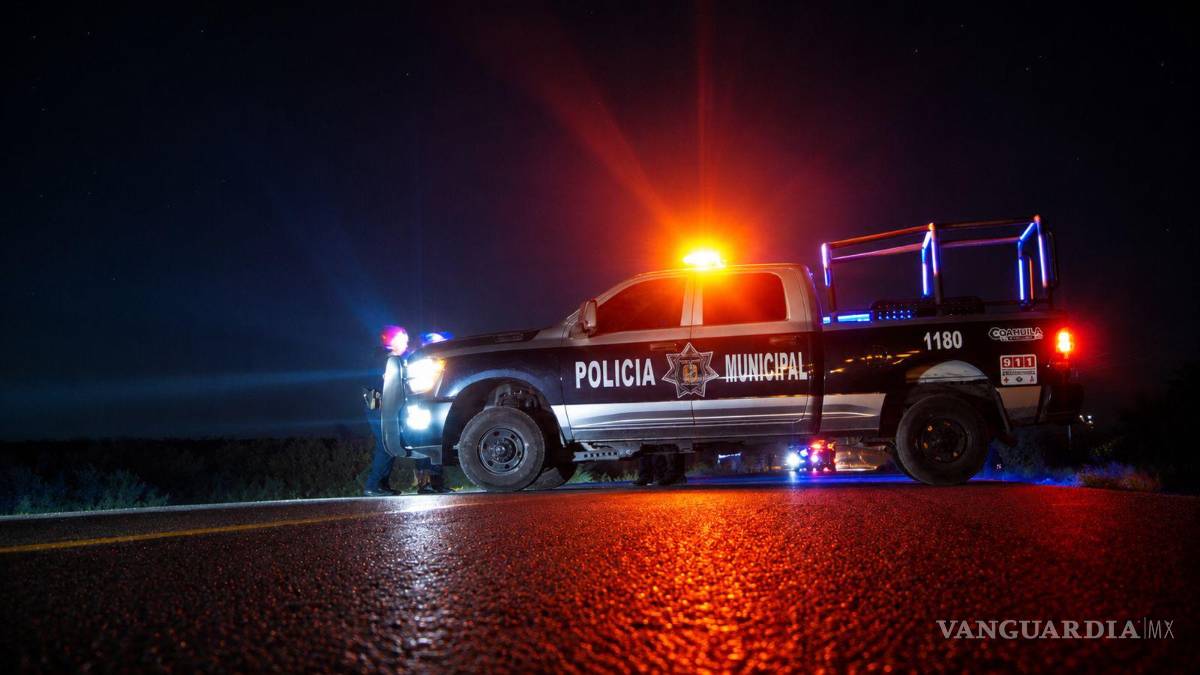 $!Autoridades mantuvieron acordonada la zona mientras se realizaban las diligencias ministeriales.