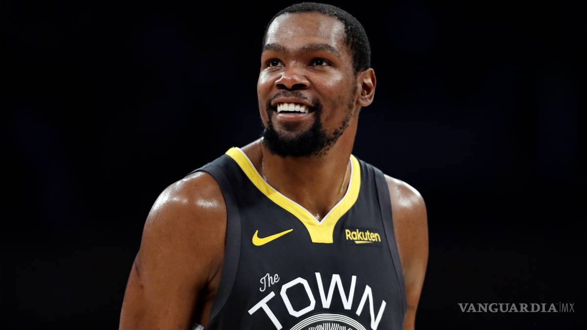 $!Kevin Durant rechaza millonario contrato y se convierte en agente libre