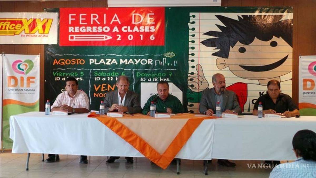 En la Plaza Mayor beneficios para el regreso a clases