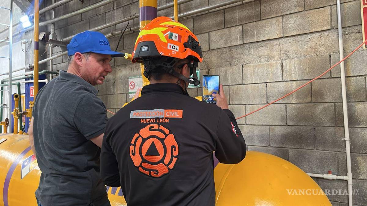 Fuga de amoníaco provoca la evacuación de 20 personas en empresa en García, Nuevo León