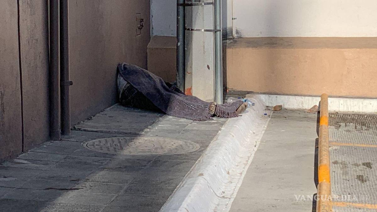 $!El hombre por el momento está sin identificar .