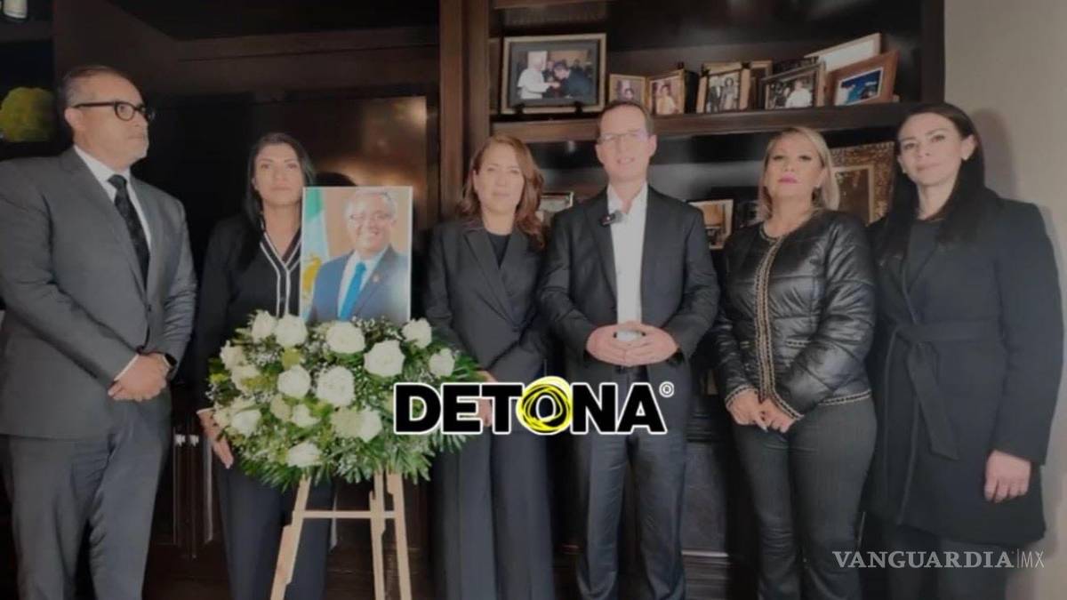 $!Honores de sus compañeros panistas.