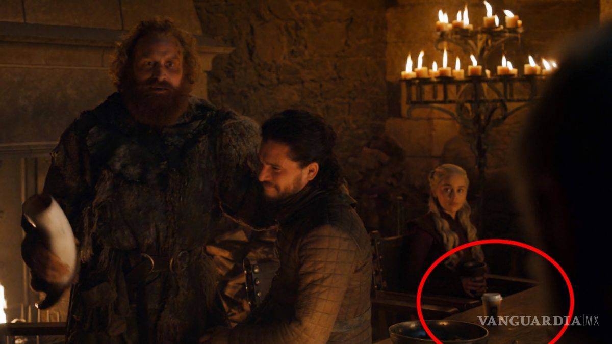 $!Revelan quien fue el culpable del vaso de café en escena de 'Game of Thrones'