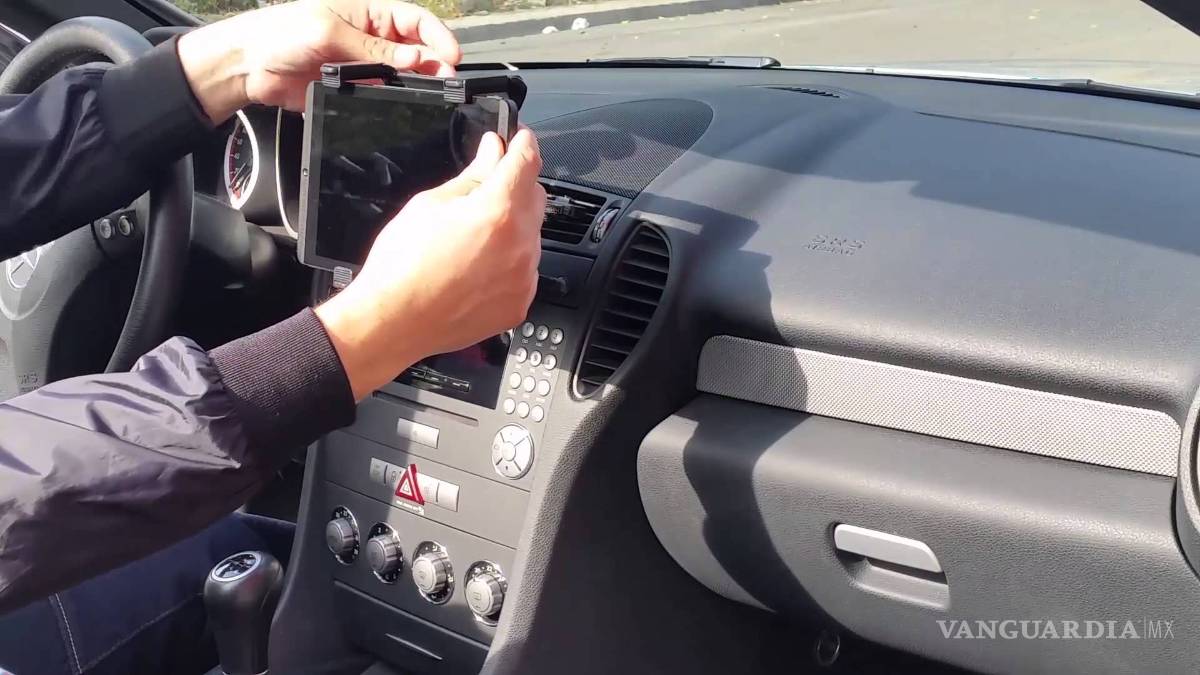 $!Chófer, capó, bujías, palabras comunes en el mundo automotriz, ¿pero cuál es su origen?