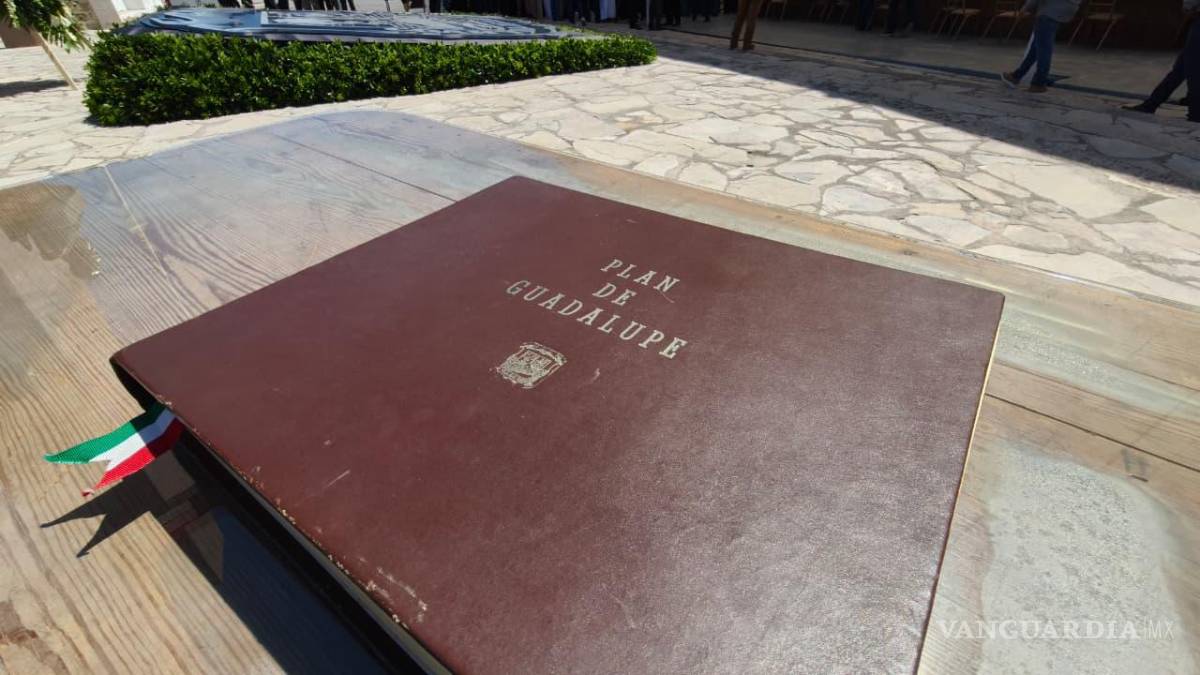 $!La ceremonia por el 113º aniversario del Plan de Guadalupe se llevó a cabo en la Ex Hacienda de Plan de Guadalupe, en Ramos Arizpe, con la presencia de autoridades estatales, municipales y mandos militares.