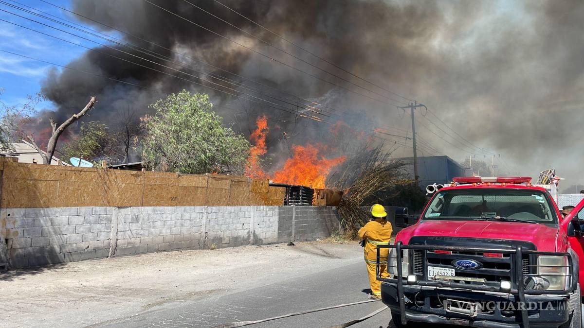 $!El director de Protección Civil informó que no se tenía acceso de camiones y personal y no se pudo atender, siendo esto lo que terminó por acabar con todo.