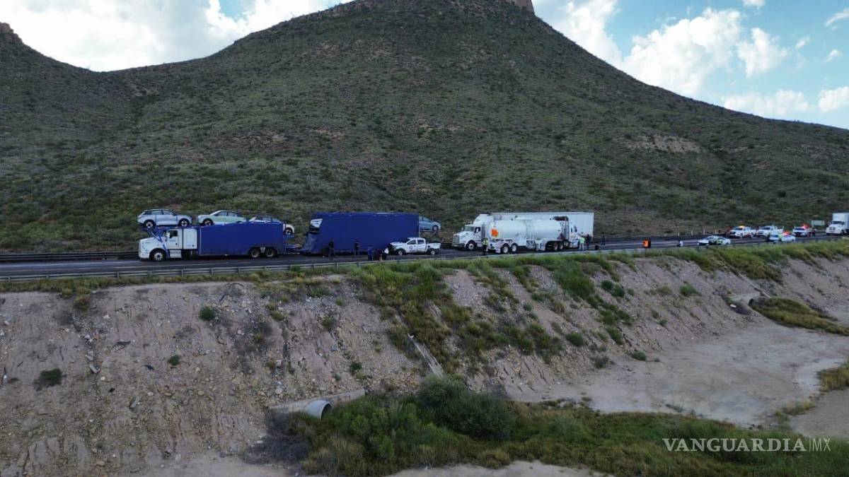 Accidente de vehículos de carga deja un muerto, en Ramos Arizpe