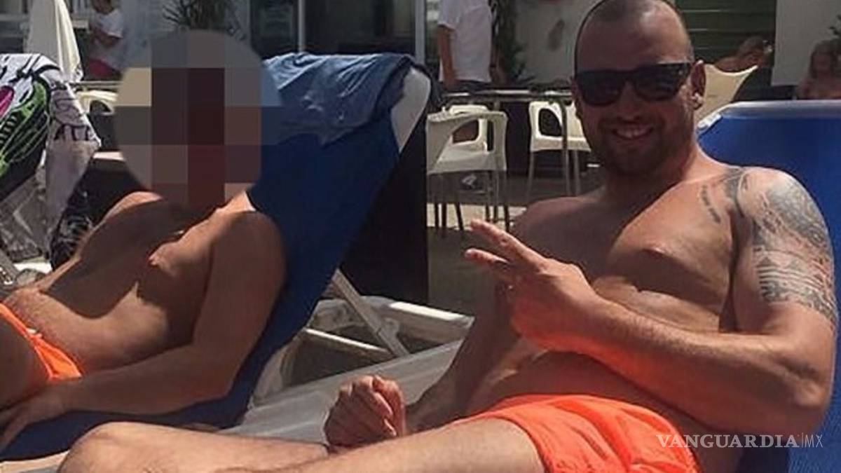 Le dijo a su novia que iba por unas cervezas... y acabó en Ibiza