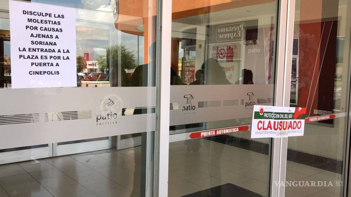 $!Coloca Protección Civil sellos de clausura a centro comercial de Saltillo