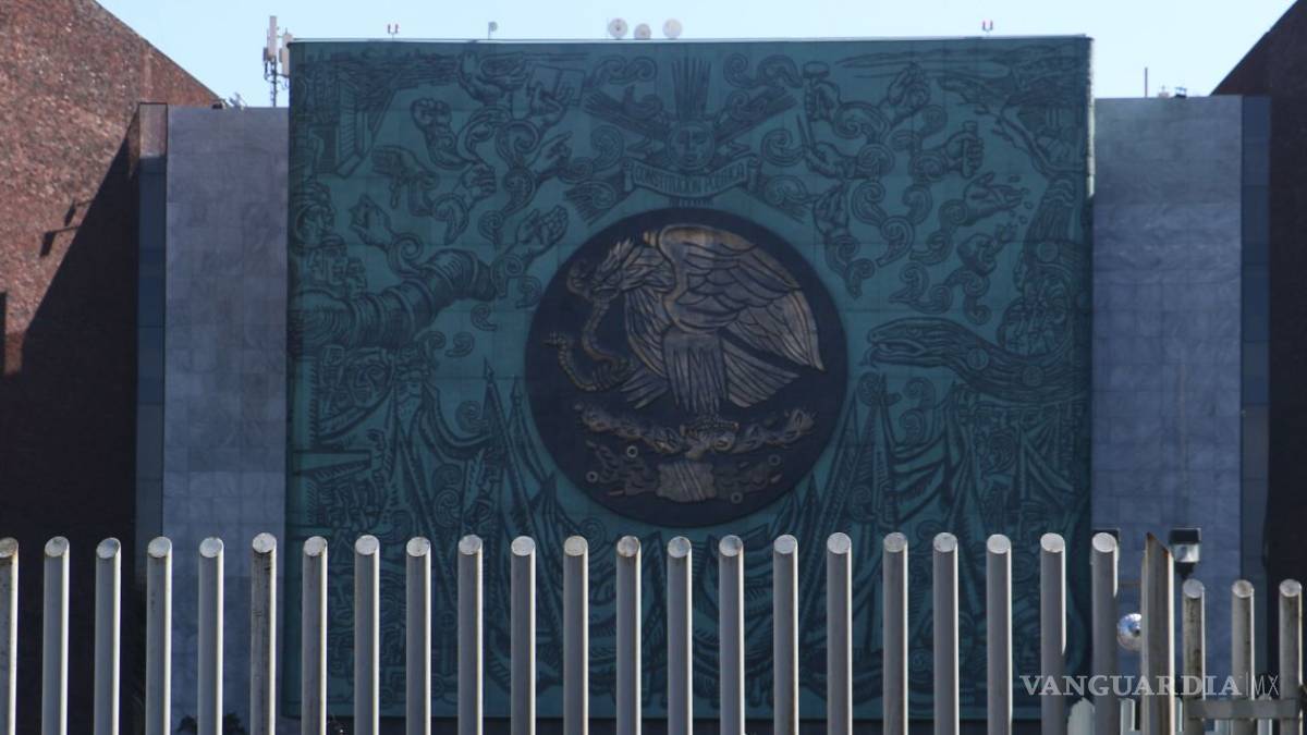 Morena desiste de presidir Mesa Directiva en San Lázaro y deja 'la puerta abierta' al PAN