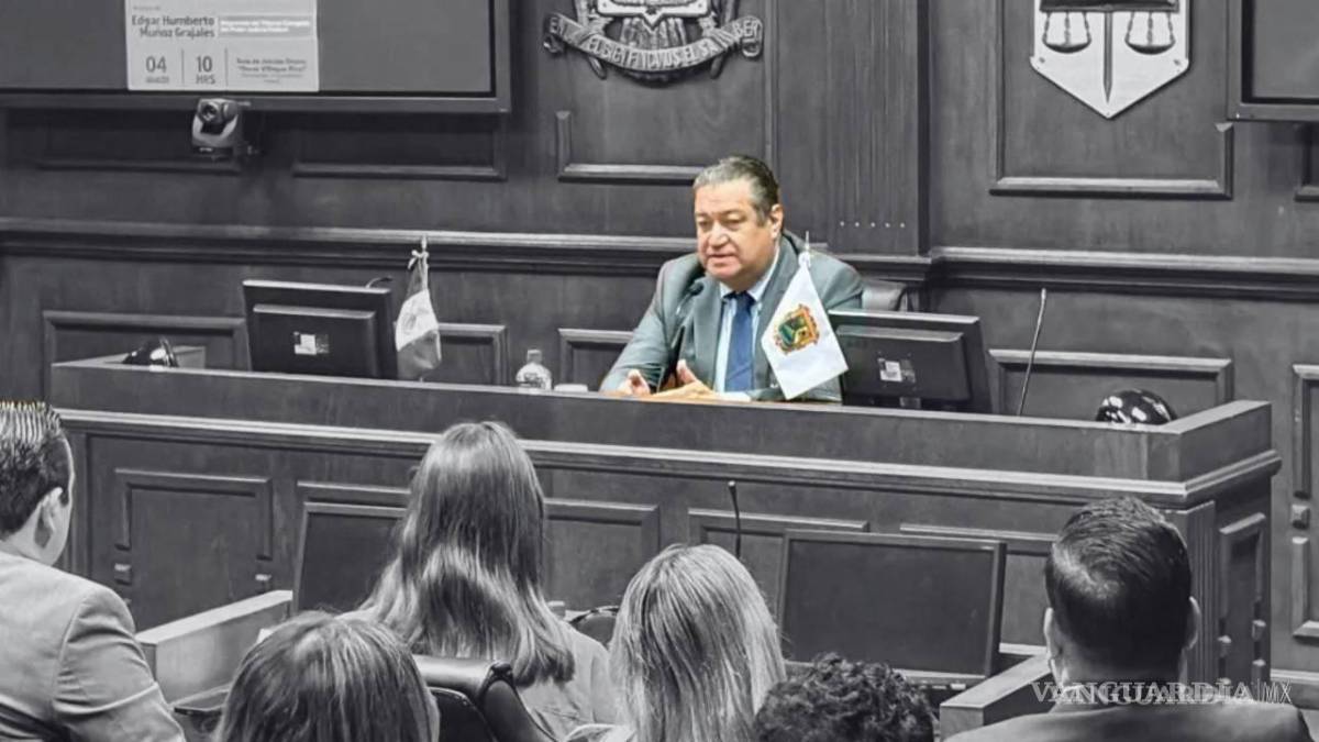 $!Édgar Muñoz Grajales, “magistrado a modo”, señalado por presuntas prácticas de corrupción e irregularidades en el ejercicio de sus funciones, no continuará en el cargo; en su lugar, asumirá la magistratura Olga Guadalupe Montoya Zablah, quien actualmente se desempeña como su secretaria proyectista.
