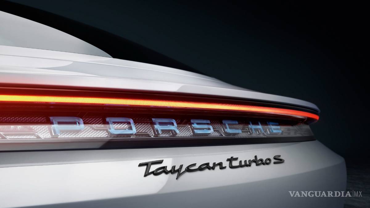 $!Los 750 hp y 0 a 100 km/h en 2.8 s del Porsche Taycan prometen sacudir al mundo eléctrico