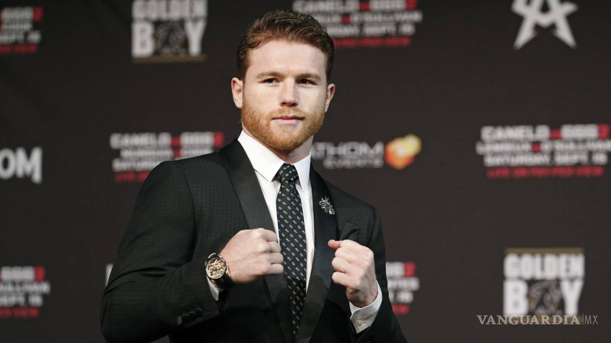 $!'Canelo' Álvarez firma el contrato más grande en la historia del deporte