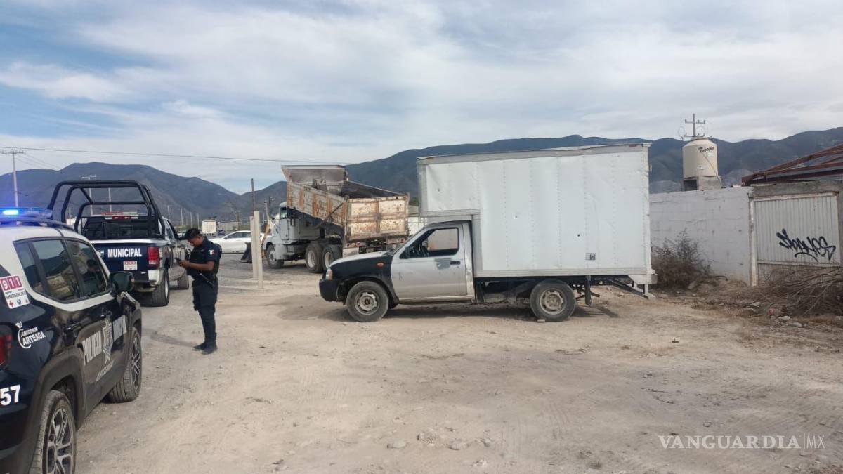 $!El robo se llevó a cabo sin violencia mientras un repartidor de la empresa Transportes Losa dejaba un pedido en la colonia Lomas de Lourdes.