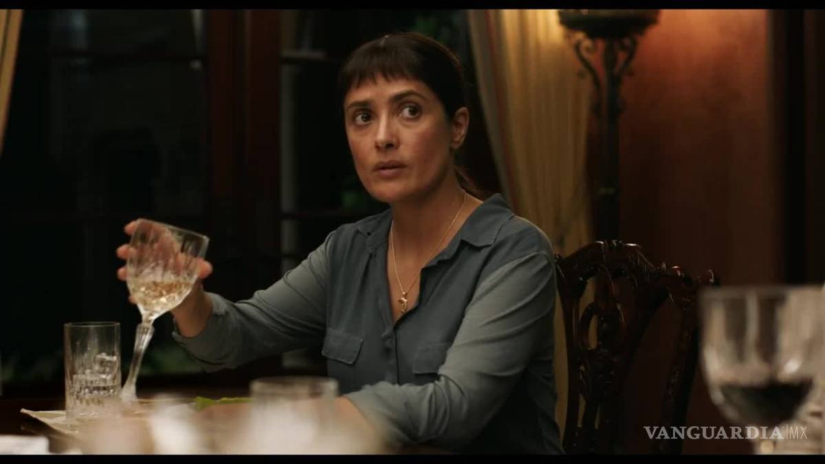 $!A Salma Hayek le 'enfurece' la falta de latinos en los Óscar