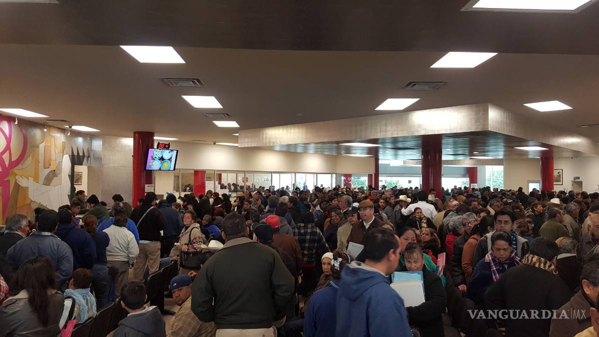 $!Contribuyentes aprovechan descuentos del predial en Torreón