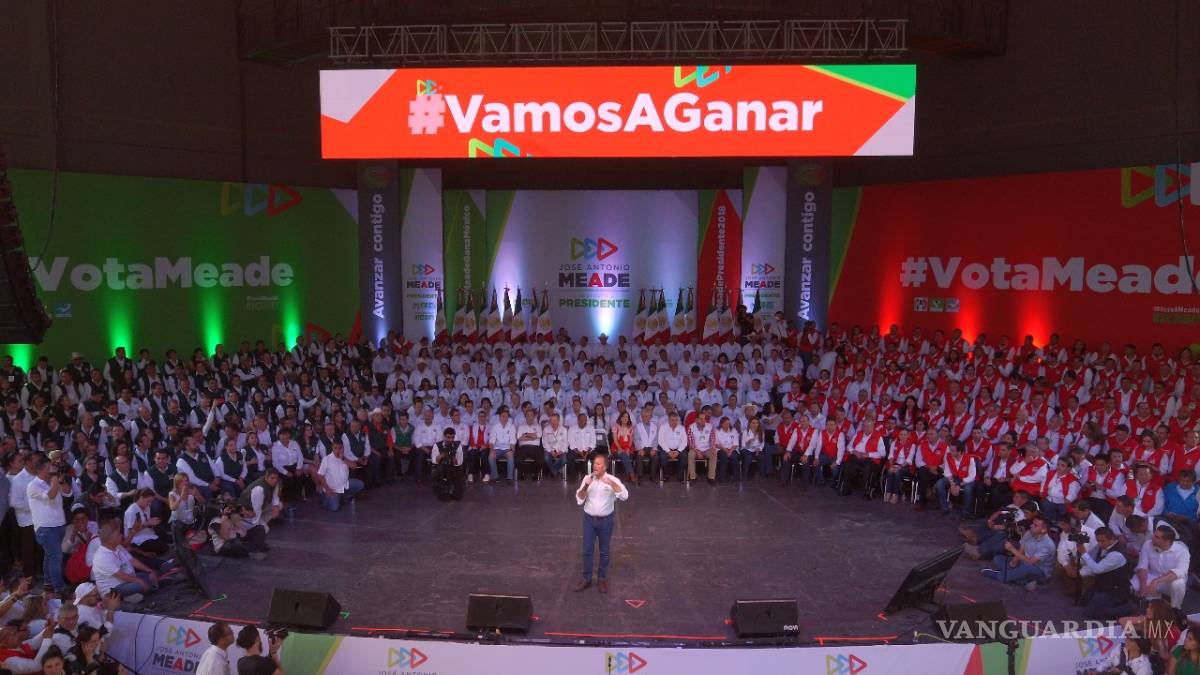 $!Meade se compromete a reforzar la seguridad de México durante cierre de campaña en Saltillo