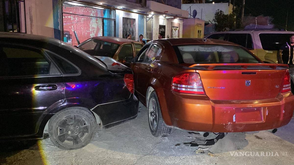 $!Los vehículos involucrados fueron remolcados a un corralón tras un conato de riña entre los involucrados.