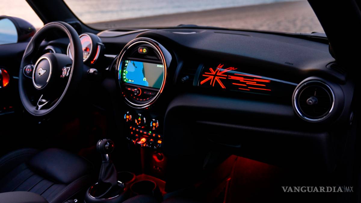 $!¿Quieres el MINI Cooper 2019?, checa precios, versiones y equipamiento en México