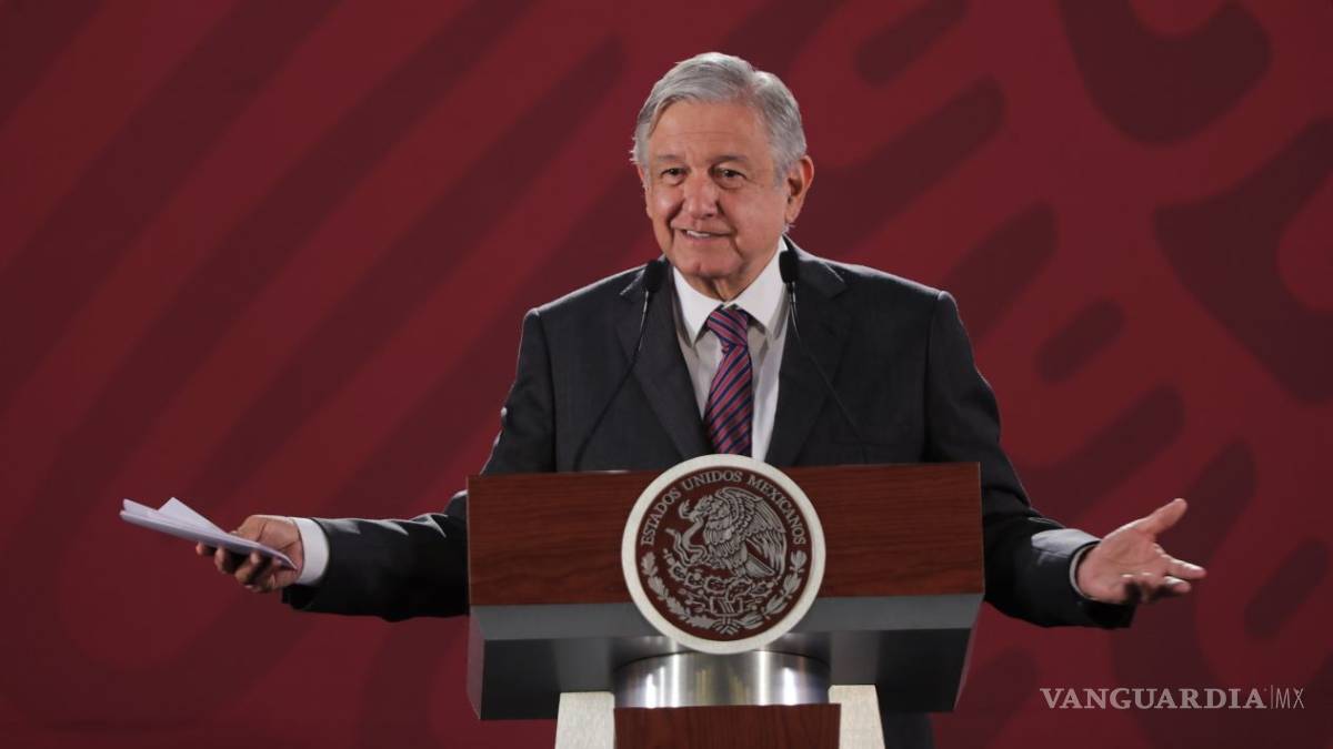 AMLO recuerda los hechos de la matanza de 1968... 'El uso de la fuerza no es la opción' (En Vivo)