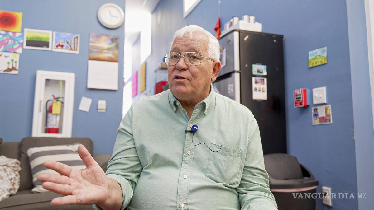 $!El director de la red de albergues Annunciation House, Rubén García en El Paso, Texas. El papa León XIV da esperanza por los defensores de los inmigrantes.