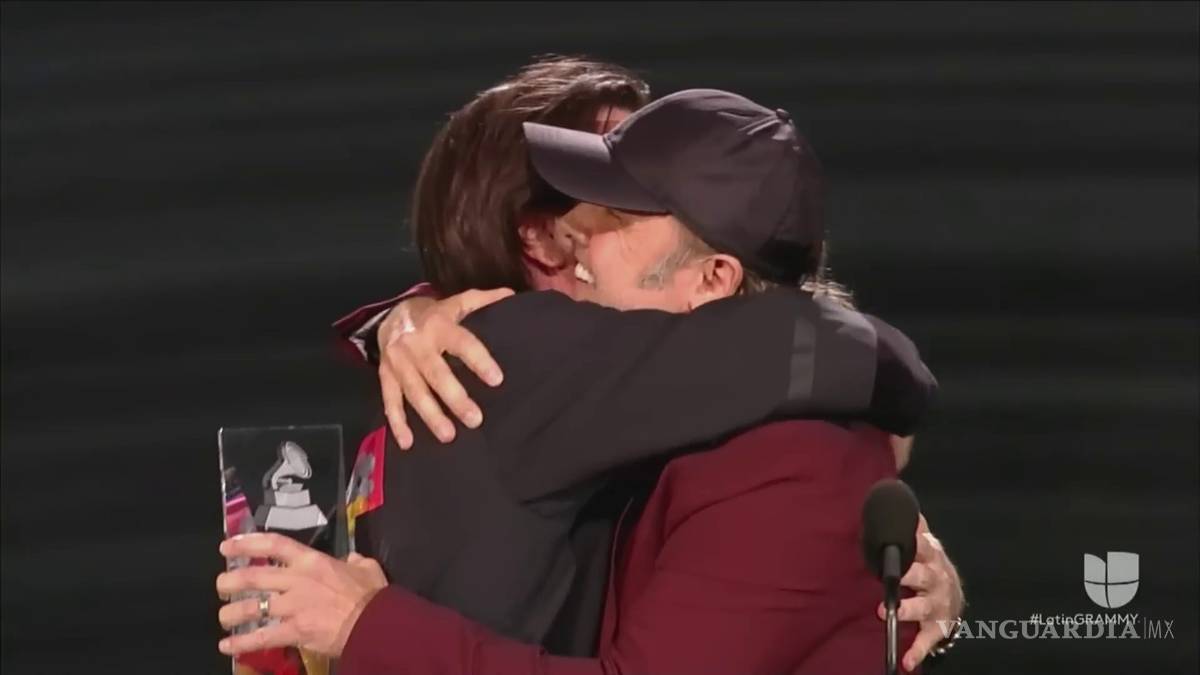 $!20 años de los Latin Grammys: Entre la protesta y la fiesta