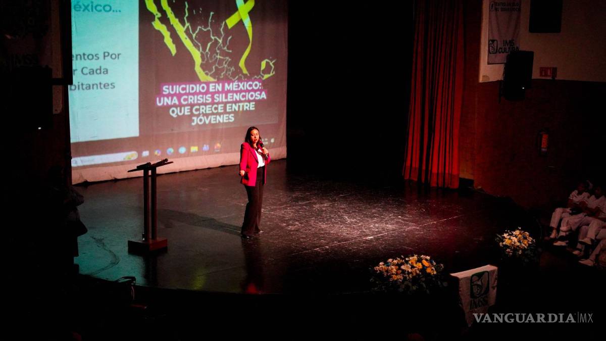 $!La psicóloga Viridiana Alanís González explicó señales de alerta y pautas para brindar apoyo oportuno.