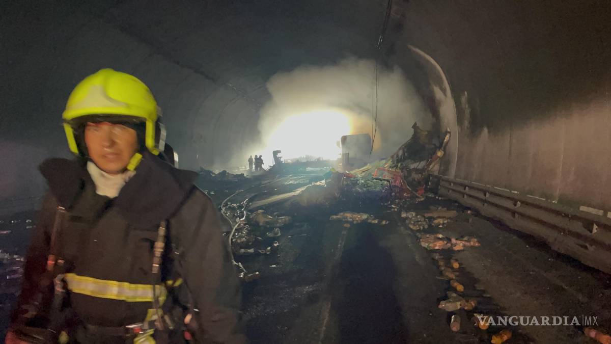 $!En el percance del lunes, cuatro personas perdieron la vida dentro de este túnel.