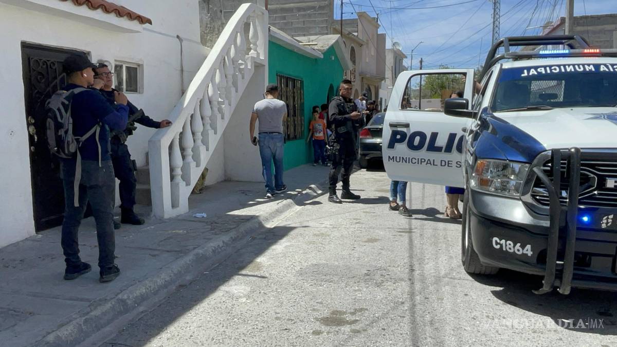 Apuñala a estadounidense y alega defensa propia; la habría intentado asfixiar