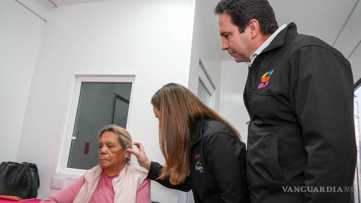 $!El programa también ha entregado lentes, aparatos auditivos, glucómetros y baumanómetros a personas que requieren estos apoyos.