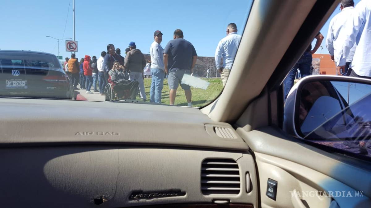 $!Denuncian acoso de activistas a ciudadanos y funcionarios durante consulta por cervecera en Baja California