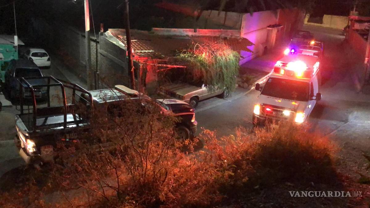 $!Elementos de la Fiscalía General del Estado realizaron las diligencias correspondientes para esclarecer el incidente.