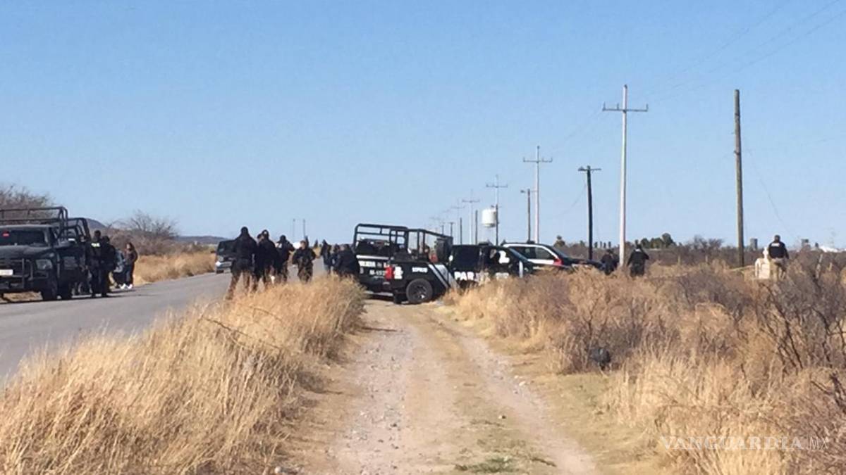 $!Encuentran cuerpo desmembrado en carretera a General Cepeda; tenía un mensaje clavado