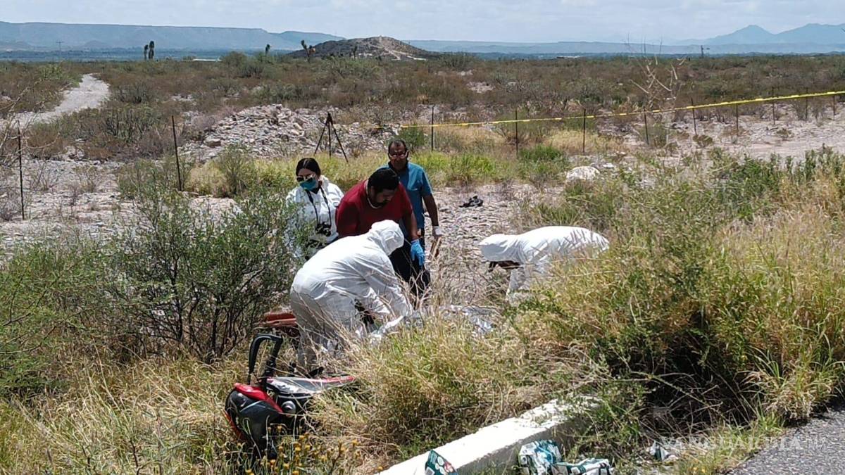 $!Familiares llegaron al lugar tras ser notificados del hallazgo.