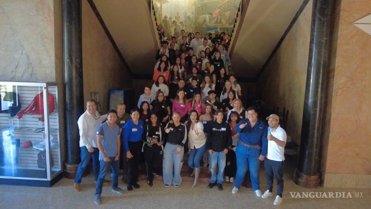 $!Los jóvenes pudieron interactuar directamente con líderes, escuchando historias de éxito y consejos prácticos.