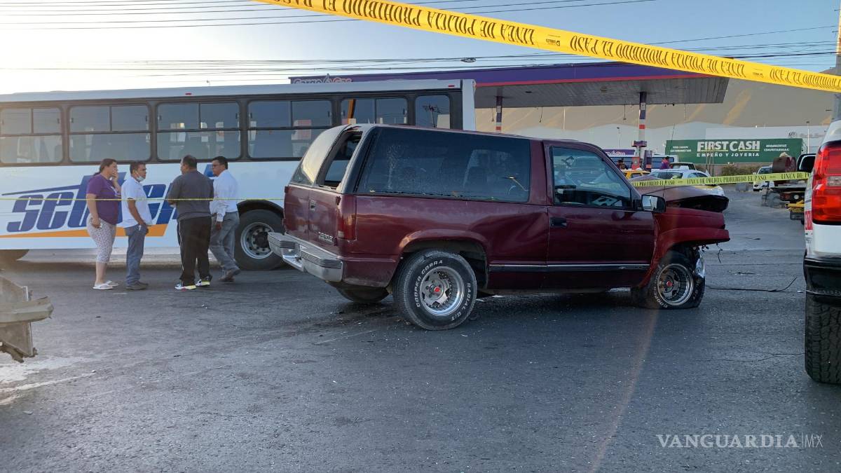 Saltillo: muere taxista en aparatoso accidente; presunto responsable es detenido